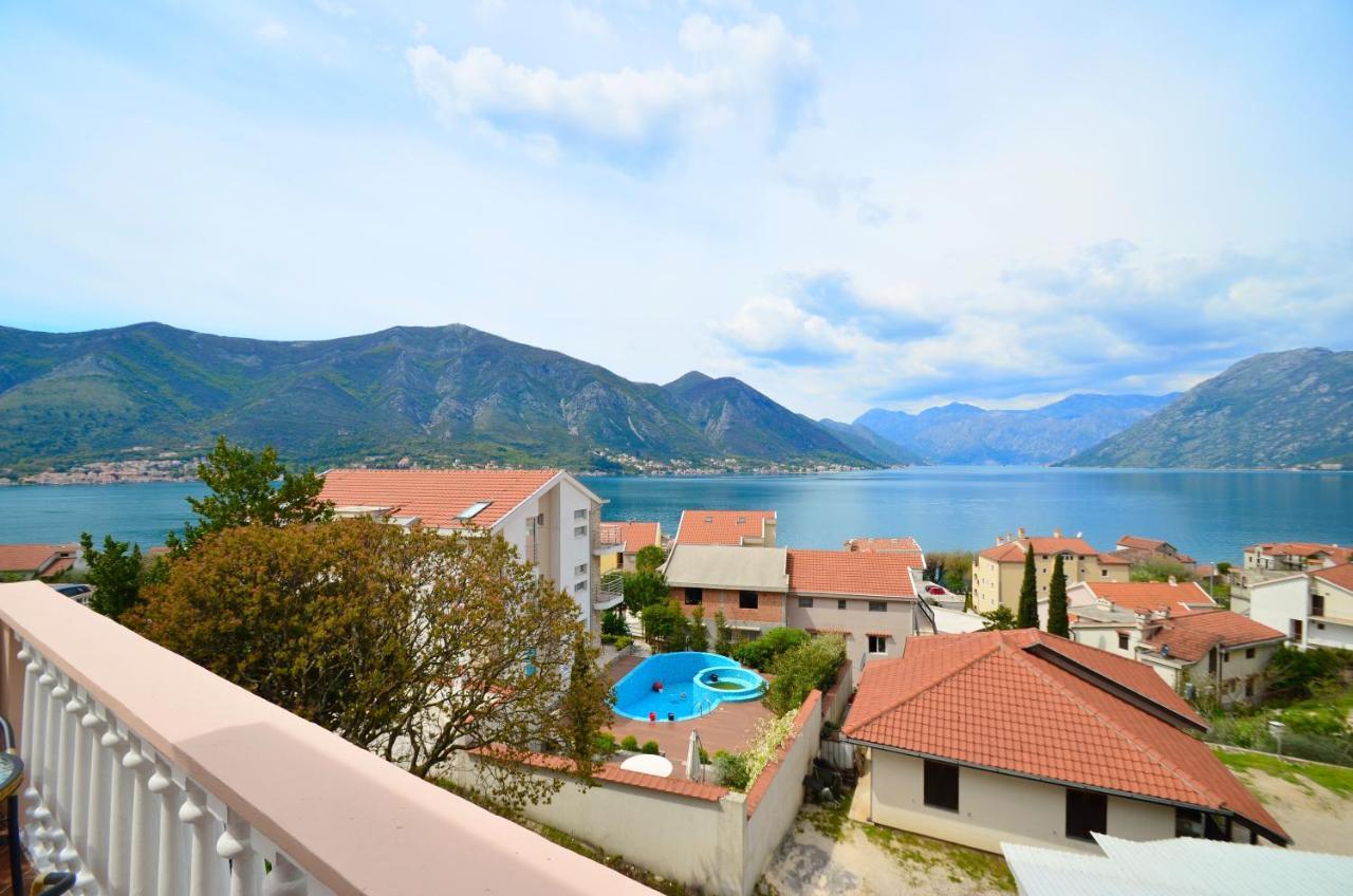 Apartments Blue Lagoon Kotor Exterior foto