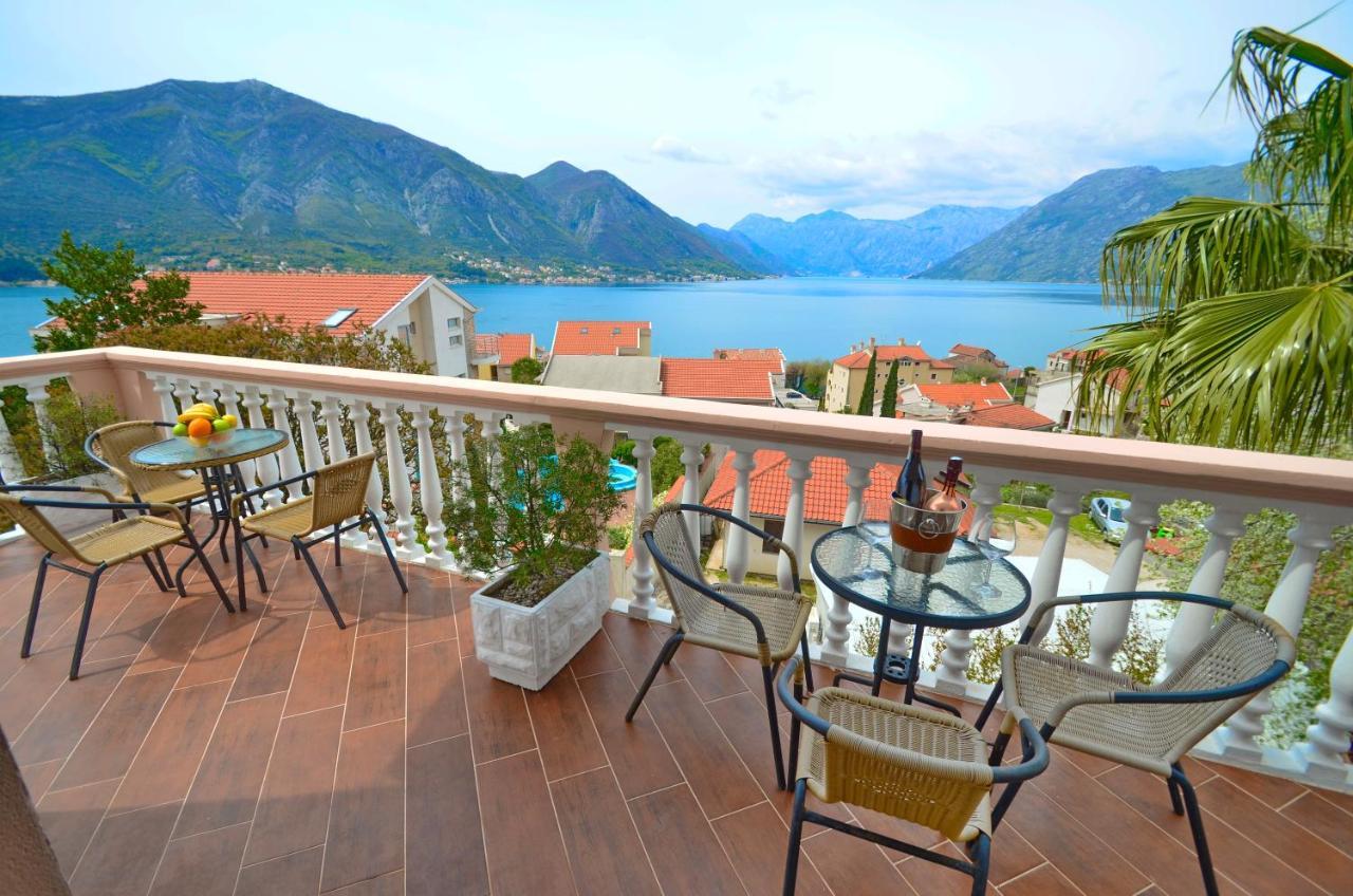 Apartments Blue Lagoon Kotor Exterior foto