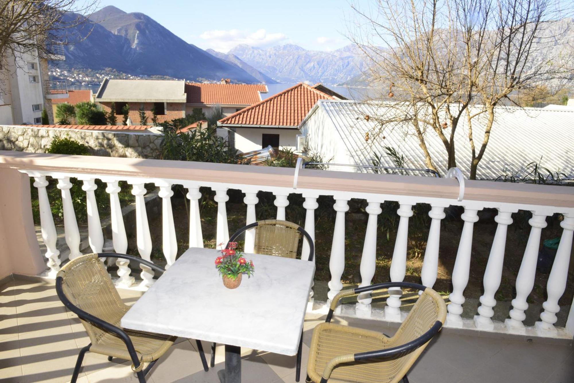 Apartments Blue Lagoon Kotor Zimmer foto